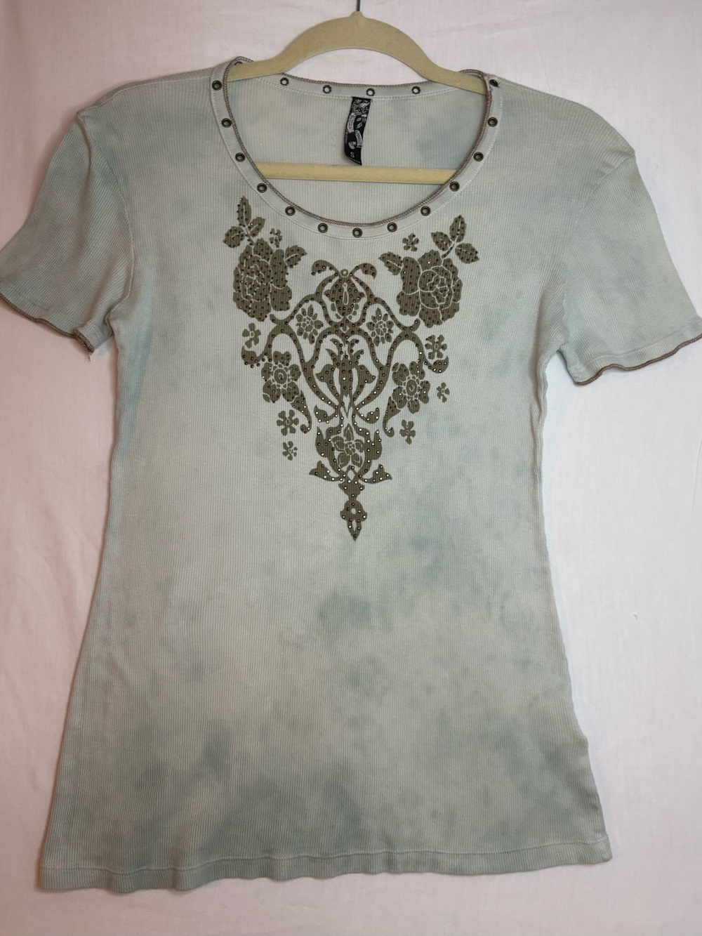 Vanilla Sugar Grunge Light Sage Boho tie-dye Tee with Embellished Gromet Neck